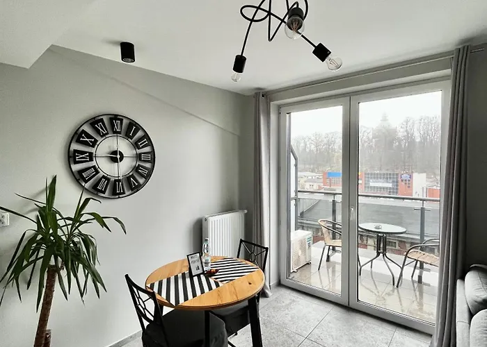 Lejlighed Center Z Parkingiem